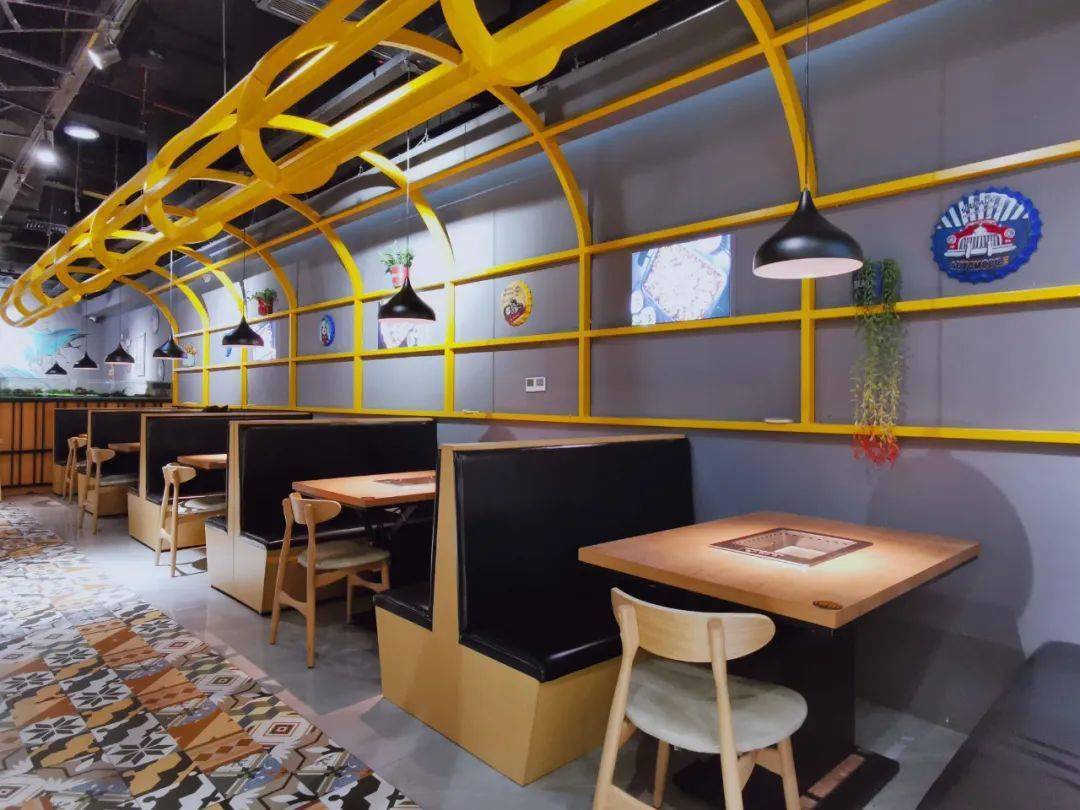 馋火炉鱼98元烤鱼套餐2斤鱼配菜小吃饮品米饭4人餐