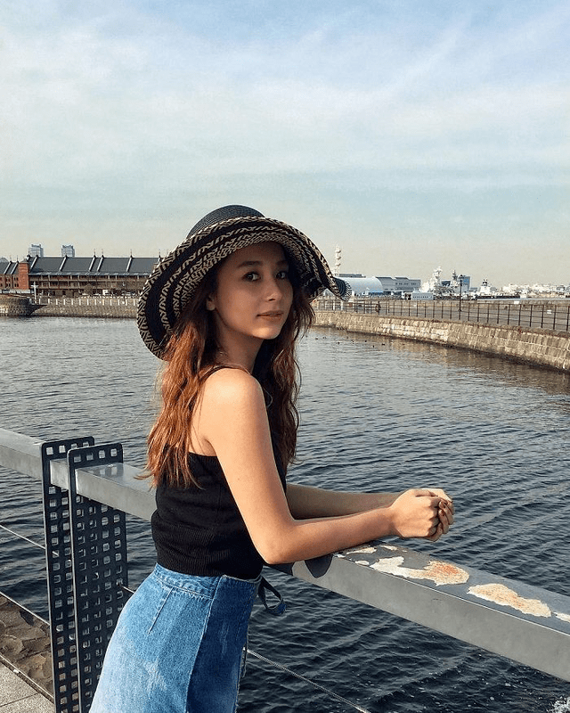 连续入围全球最美脸孔,23岁的她还被称作"日本第一美女"?_niki