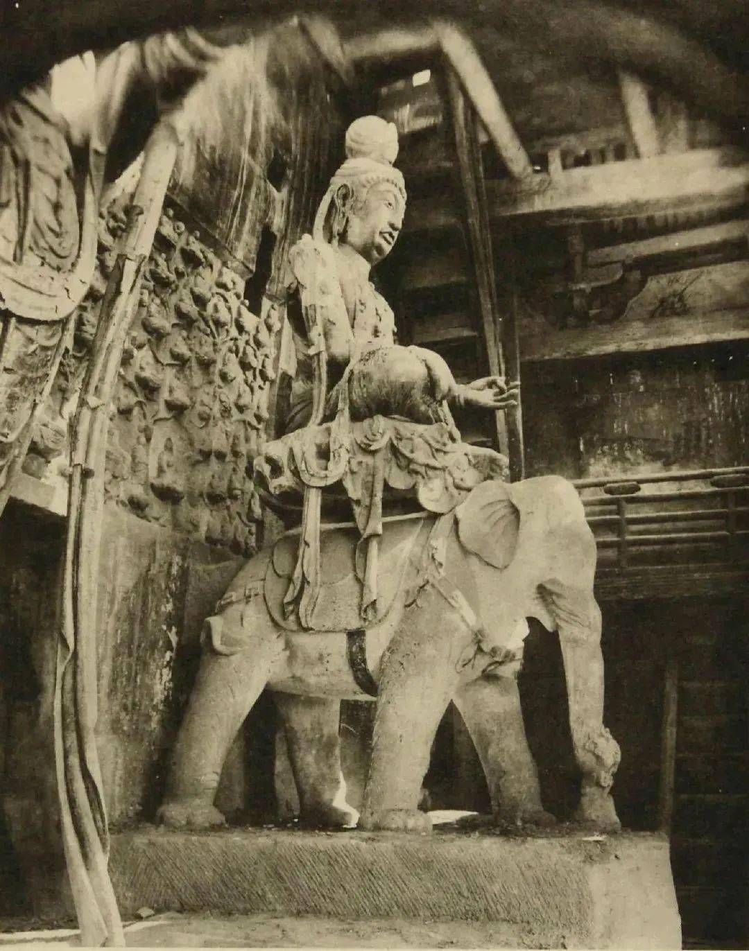 天龙劫后被隐藏出处的天龙山被盗菩萨像在香港又一次被拍卖