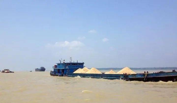 聚焦砂石船要注意了水上交通运输开启三年专项整治