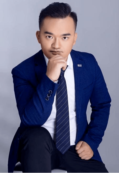 李中武李中武,信工院2012年通信技术专业毕业生,中共党员,在校期间