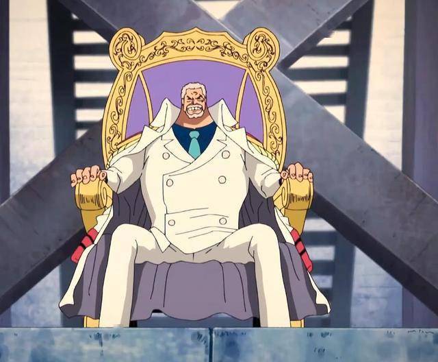 蒙奇·d·卡普,海军传奇中将,曾与罗杰联手打败了当时最强的海贼团