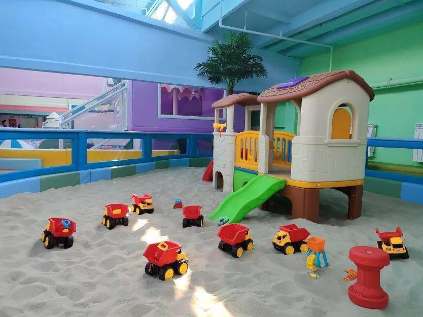 太棒啦通州3000㎡超大蹦床乐园限时特价嗨大人小孩都喊着去