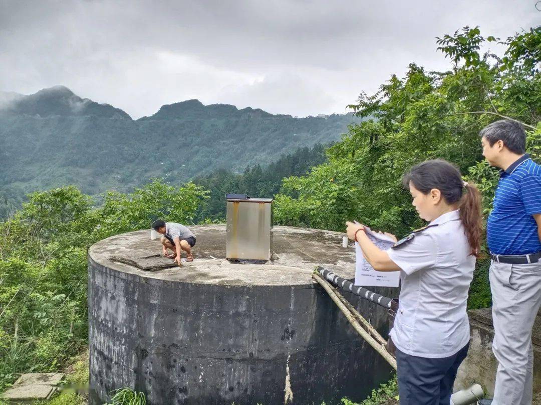 紧抓农村饮水工程,确保群众安全用水