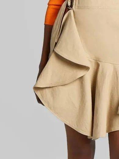 独特的衣服下摆设计真的可以尝试下