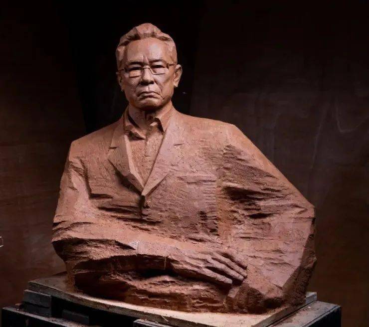 点击量竟然超过2000万了!_钟南山