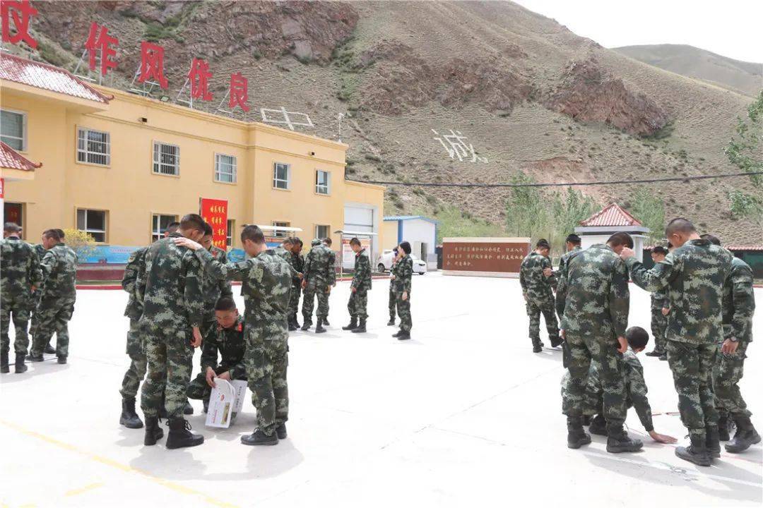 武警新疆总队心理服务到基层系列报道之二_手机搜狐网