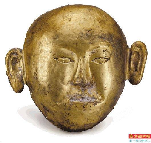 金面具,辽代,长20.5厘米,宽17.2厘米.