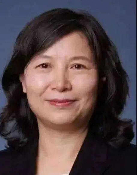 特别邀请我国首都儿科研究所附属儿童医院内分泌科陈晓波主任为大家