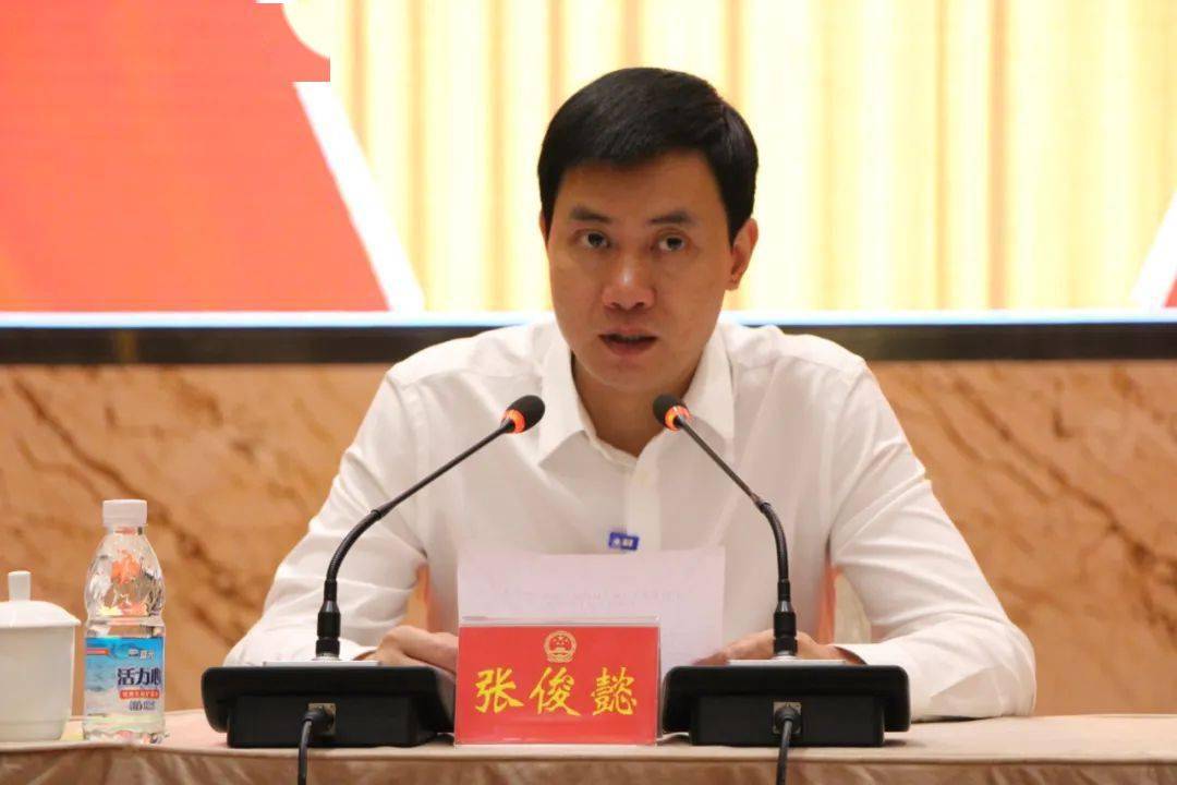 【新姐跑"两会"】广汉人大代表:肩负嘱托与信任,共谋发展蓝图!