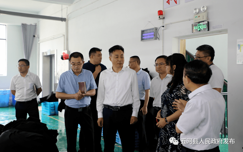 常言龙调研工业企业生产运营情况