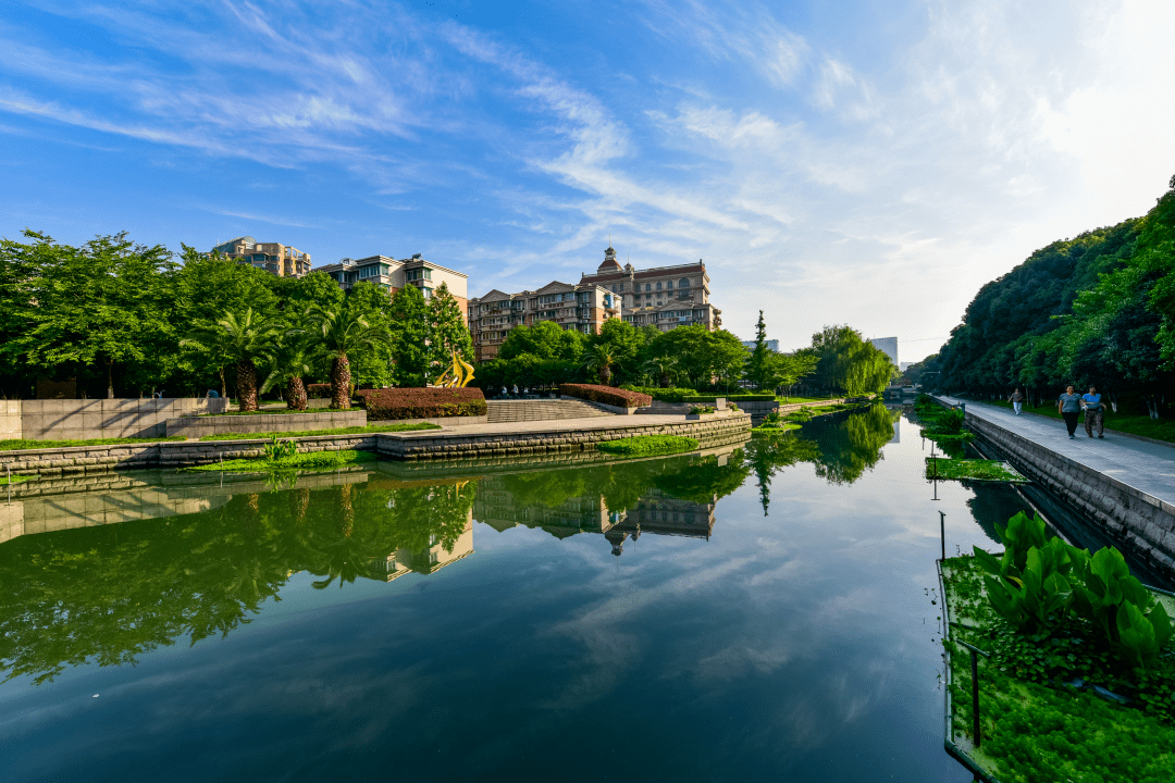 美丽上城攻坚进行时夯实基础真抓实干咬定目标全力攻坚上城区召开环境