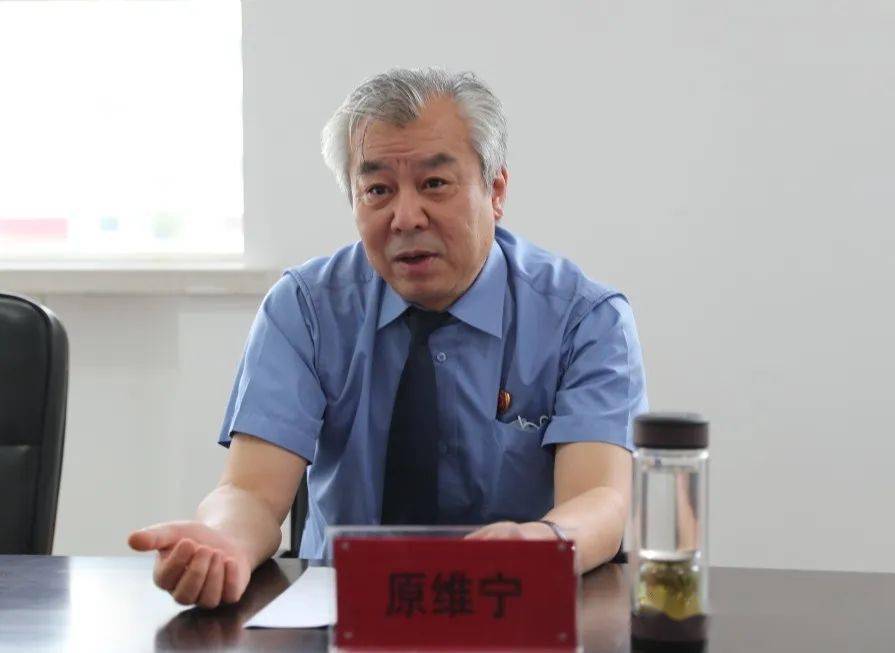 长治市检察院党组书记检察长原维宁到屯留区检察院调研