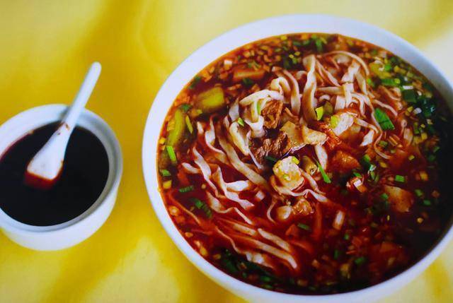 铁旦面馆,一个承载老临潼人记忆的小吃店.