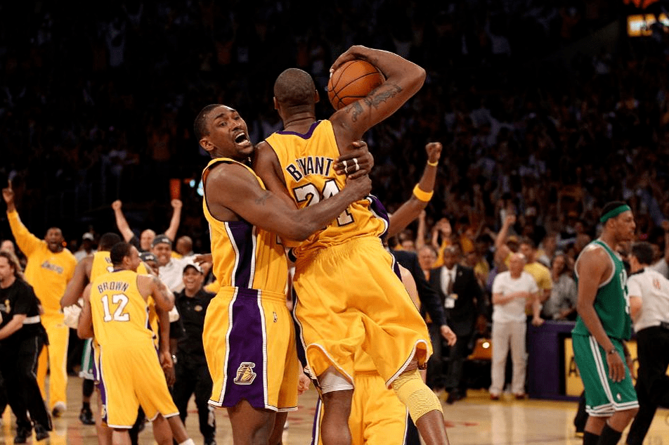 慈世平喊话瓦妮莎:会守在科比家门口,想进去的人先打赢他!