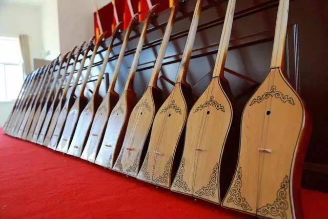 民族乐器蒙古族托布秀尔