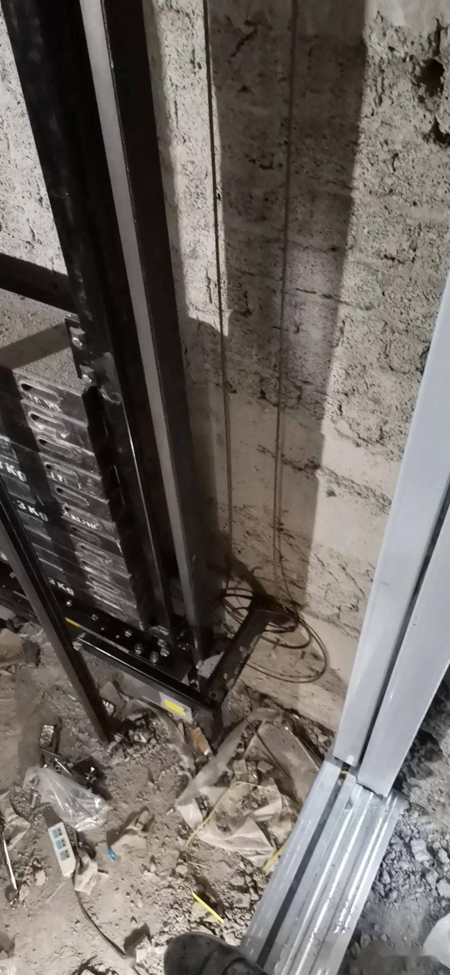 电梯人对重安全钳我吐了67