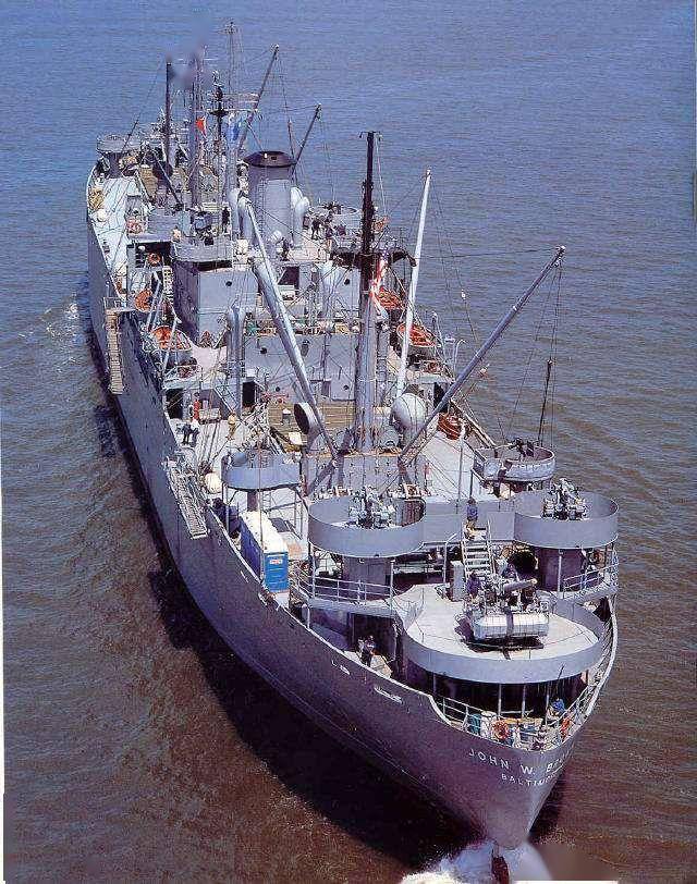 15000吨级的胜利轮建造了531艘,光这两种商船就一共造了3102艘,美国的