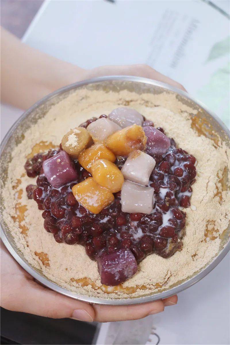 吃创意雪冰!吃经典刨冰!性价比很高的冰品大餐来了!太想吃!