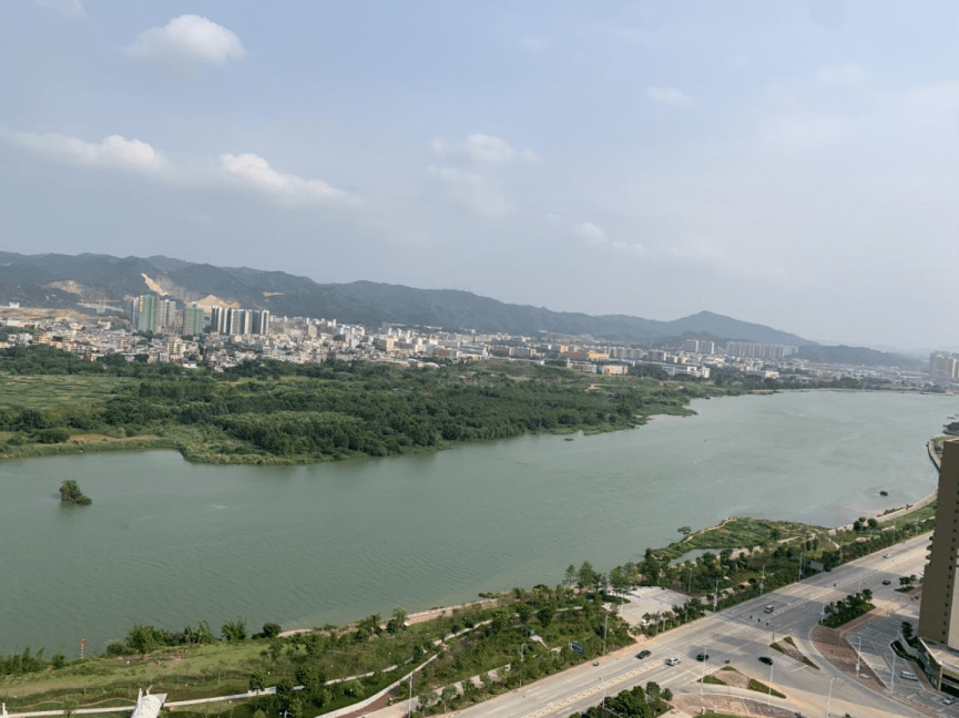 河源泰和龙岸江景新品约175-205㎡瞰江四房加推在即