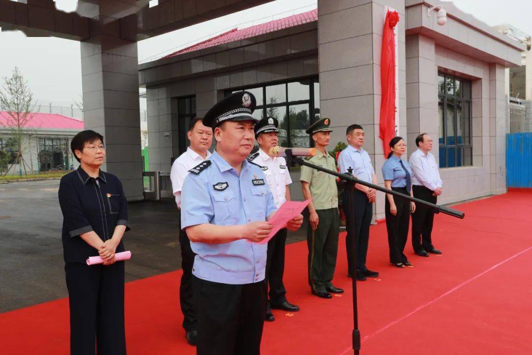 李小豆表示灵宝市新看守所在省,市公安机关,武警两级领导的指导下,在