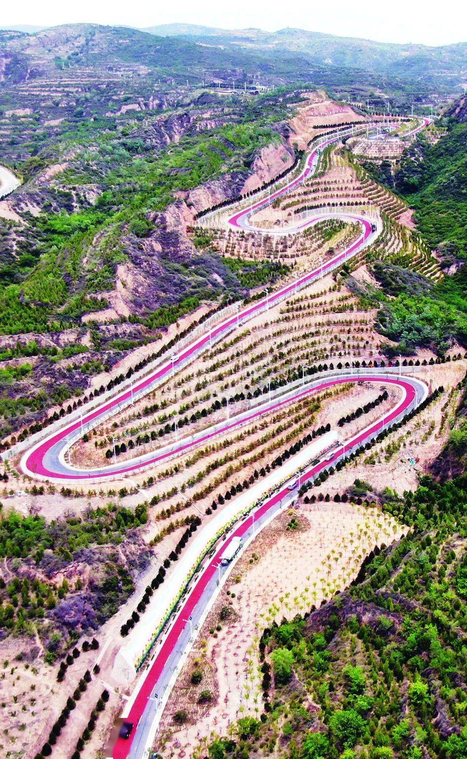 山西太原东山旅游公路正式通车