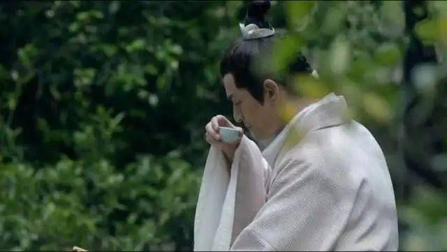 揭秘 | 古装剧下毒为何都投酒里,而非茶里?