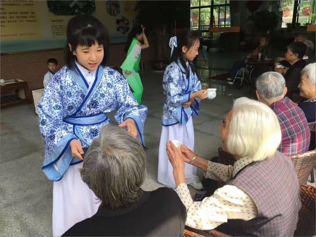 回澜小学:茶,一片树叶的故事 课改项目展示72_茶文化