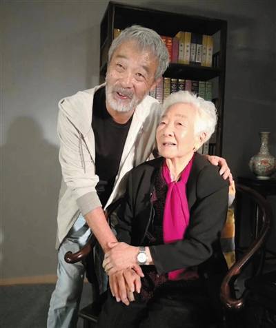 于蓝与田壮壮.田方和于蓝为银幕奉献出很多经典角色.