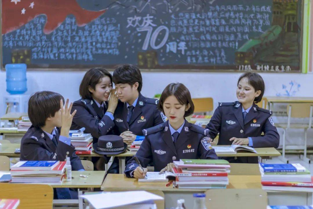 警校毕业照展示第三期:陕西警官职业学院_手机搜狐网
