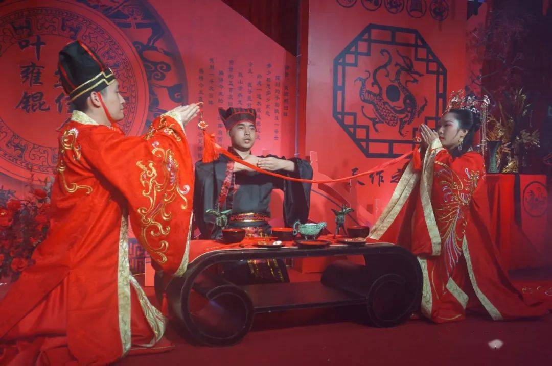 传统文化的回归汉代周制婚礼再现大冶市叶家坝