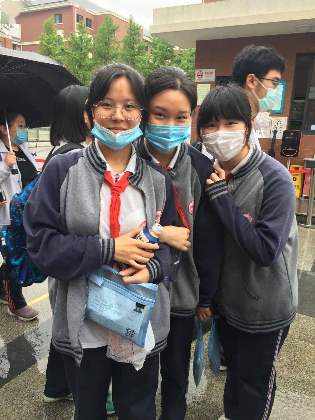 图集上海市第二初级中学2020年中考送考集锦