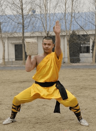 它才是负重训练的鼻祖中国古武术石锁功