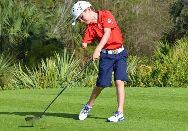 高尔夫独臂神童爸爸妈妈从来没说过我是残疾人