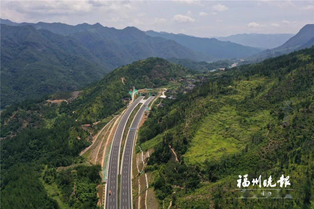 市民需在永泰境内的梧桐收费站下高速,再经过355国道(原203省道)前往