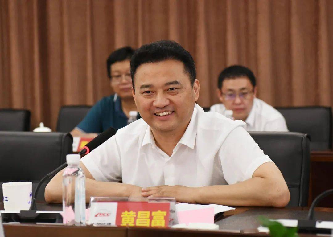 党委副书记,总经理程永亮,技术总监刘绍宝,东北区域工作部总经理罗钧