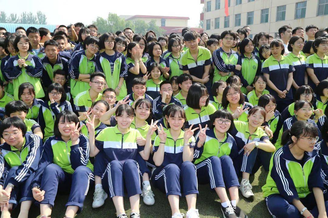 清徐中学梗阳中学2020届毕业典礼!