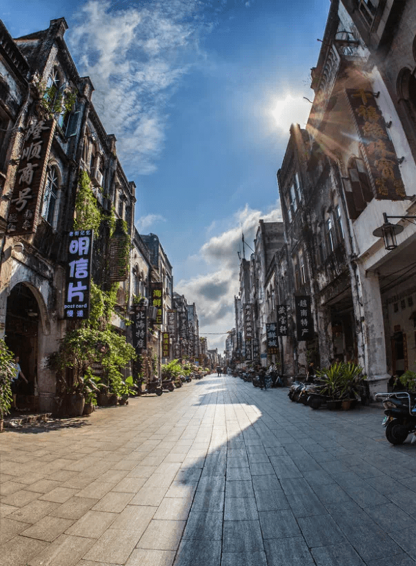 走进沉睡百年的北海老街,邂逅一段柔软的漫时光
