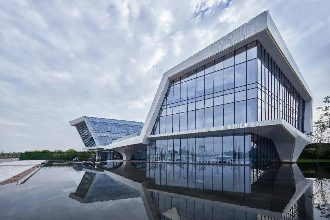 享受生活的艺术,回归生活的原初 | 川港合作示范园·城市艺术馆