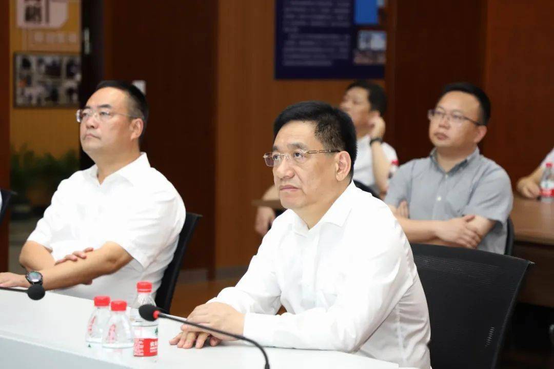 苏州市委常委政法委书记徐美健来海虞调研政法工作