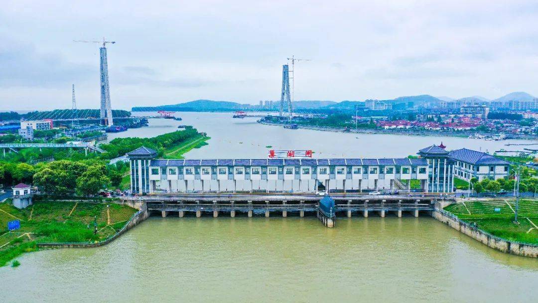 最新消息!巢湖闸关闭了!原因是.