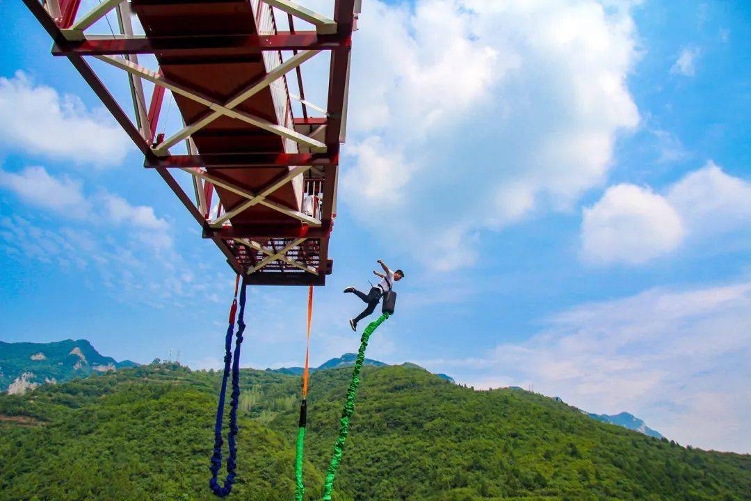 收藏云丘山史上最强免票政策发布一直持续到年底