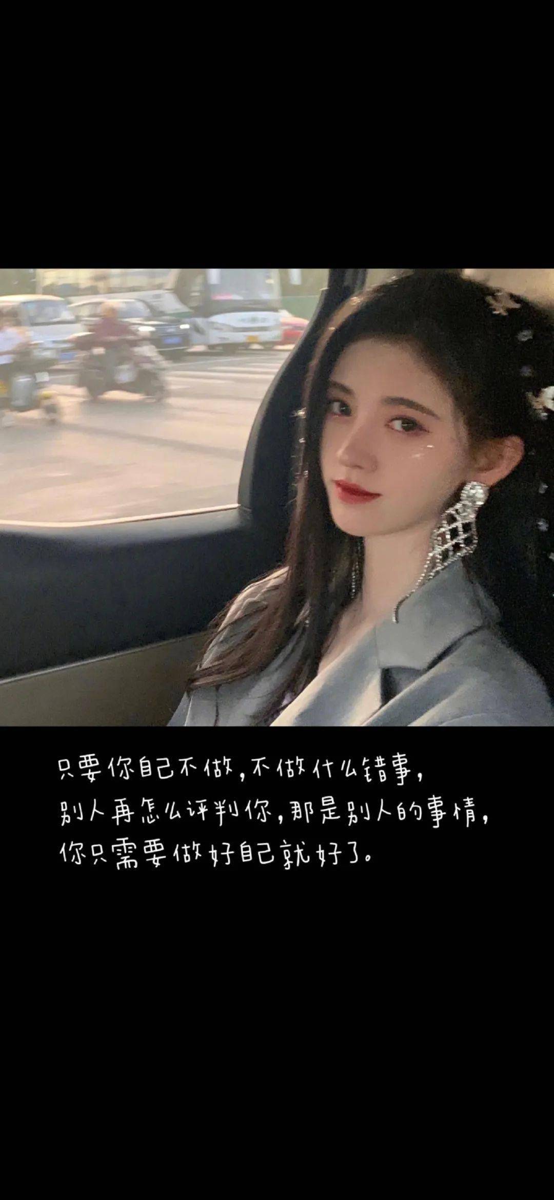 全面屏黑色壁纸 | 个性锁屏壁纸精选