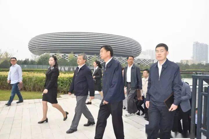 太原又见耿彦波读书人城市的灵魂和全国第三大图书馆