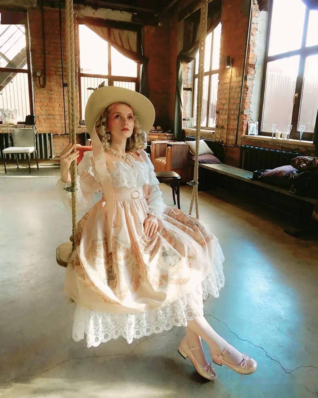 cla系lolita | 夏天这样穿,你就是油画少女!