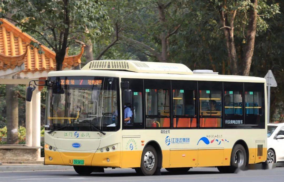 车型小侃江门公汽南京金龙njl6809ev7