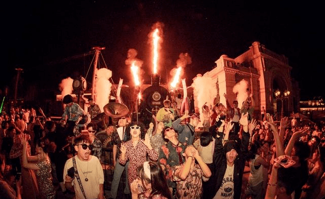 建业华谊兄弟电影小镇复古disco音乐派对现场