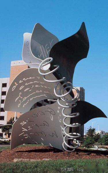 把生活用品变为艺术克莱斯奥登伯格大师