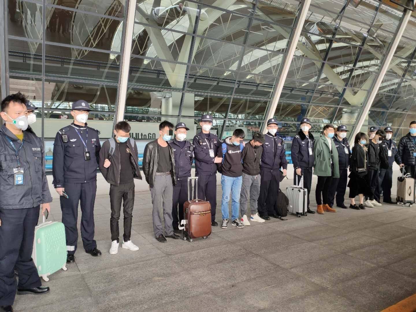 抓捕现场.