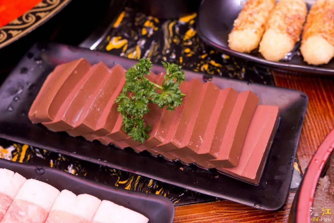 3折开涮开在恒大影城里的小鲜肉火锅店50款菜品俘虏你的麻辣胃